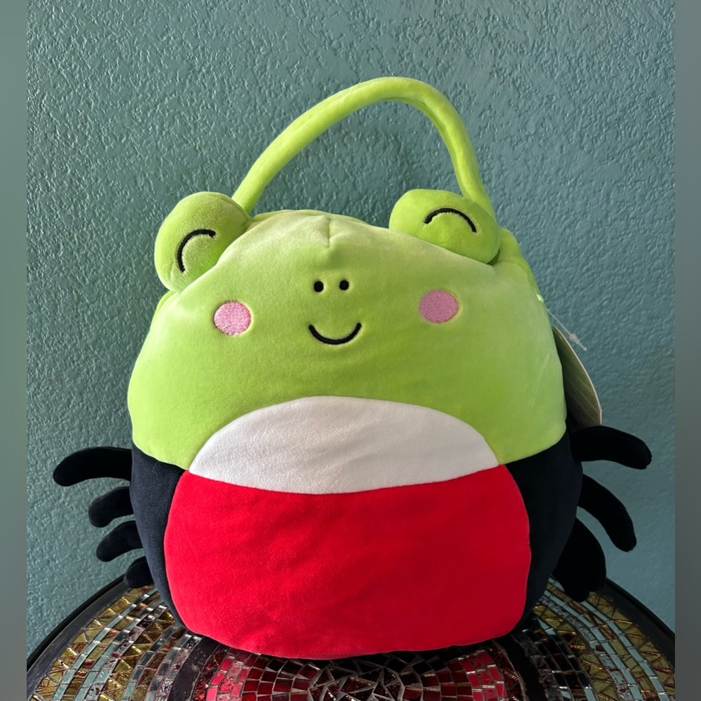 NWT Squishmallows Wendy the Spider Frog Halloween Trick or Treat Pail